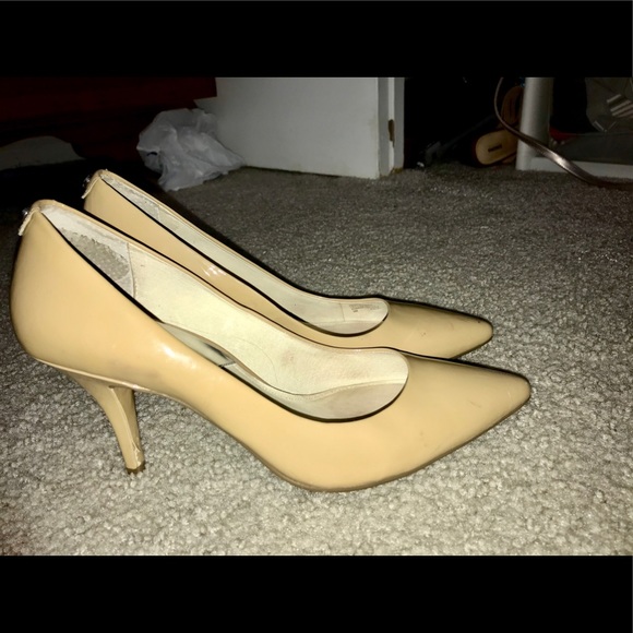 Michael Kors nude heels size 9 - Picture 1 of 6